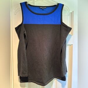 Cable & Gauge Open Shoulder Long Sleeve Sweater Top